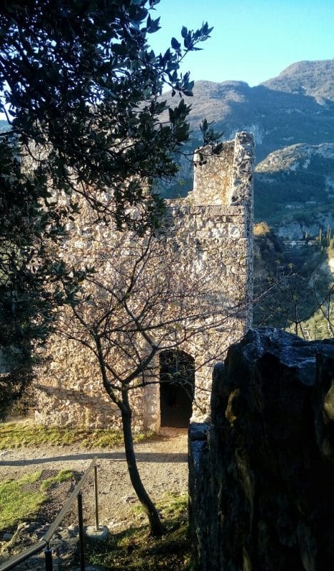 Castello-di-Arco-Laghel